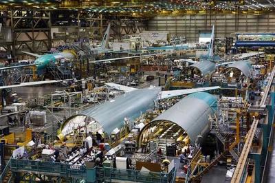 波音CEO辭職與737MAX停產 轉口貿易陰影下美國制造業的危局
